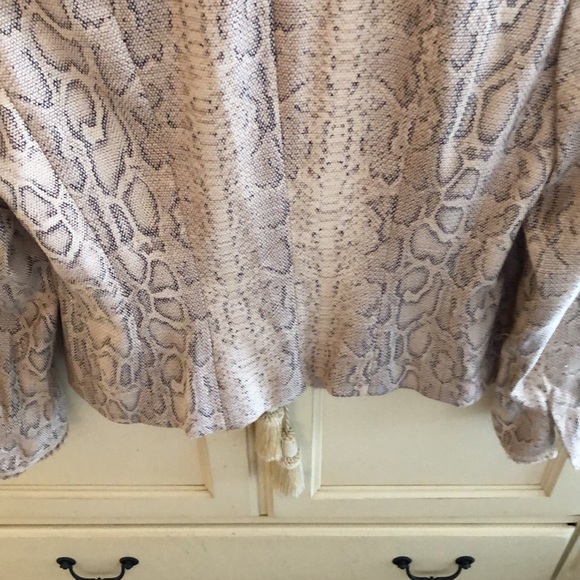 Elie Tahari Snake Print Jacket - Picture 8 of 9